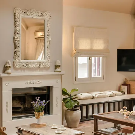 Scorpios Mansion Loft / Downtown Skala / Seaside Дом отдыха *