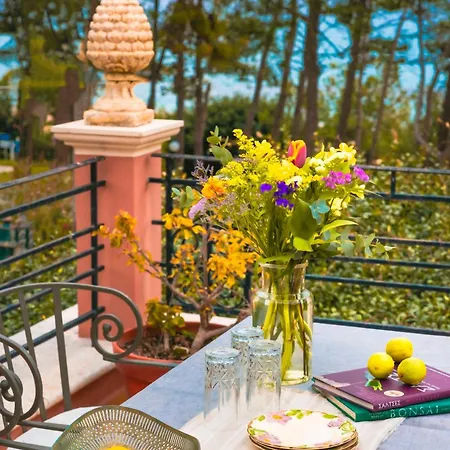 Scorpios Mansion Loft / Downtown Skala / Seaside Дом отдыха